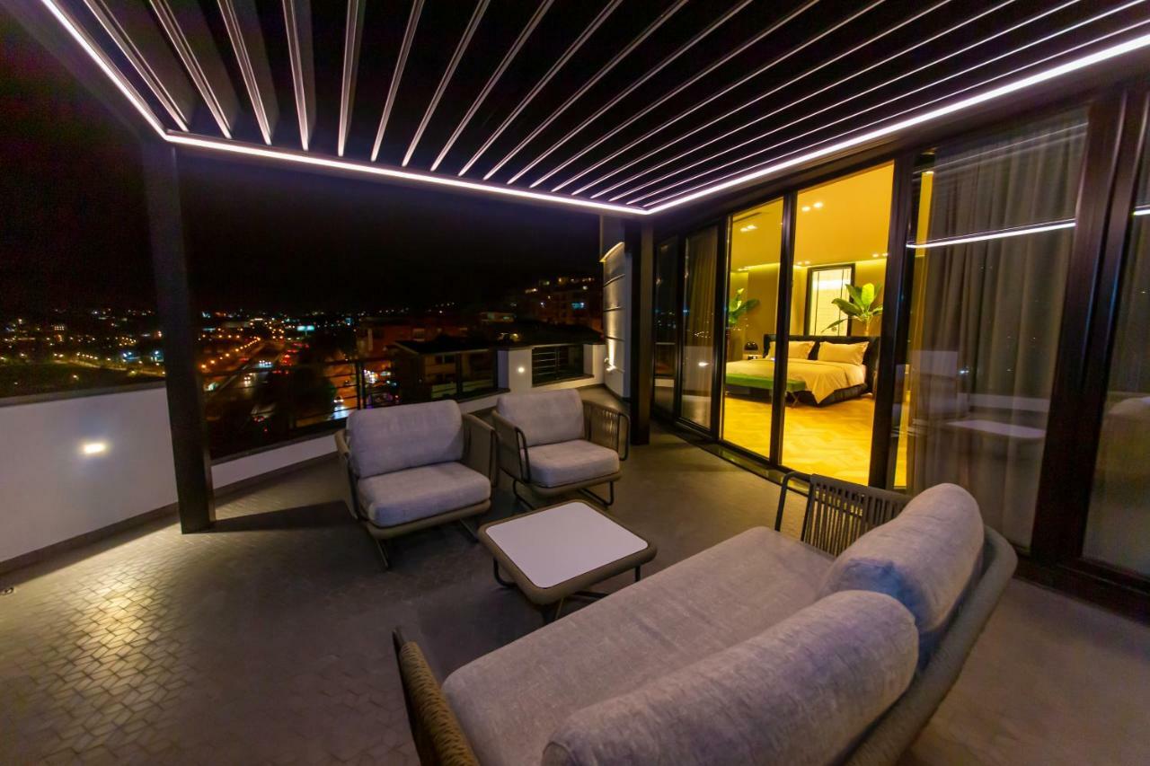 Hotel Unik Selitë e Vogël Exterior foto